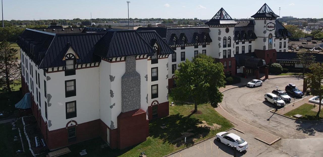 The Chateau Bloomington Hotel And Conference Center Exteriör bild