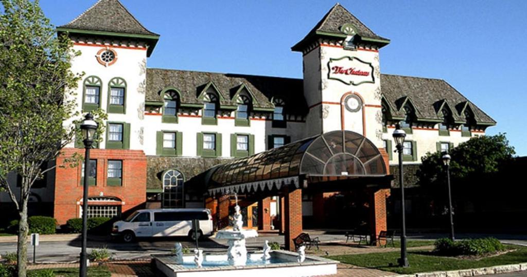The Chateau Bloomington Hotel And Conference Center Exteriör bild